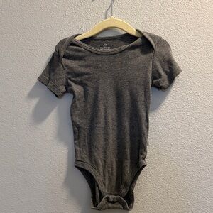 Charcoal Short Sleeve Kids Bodysuit